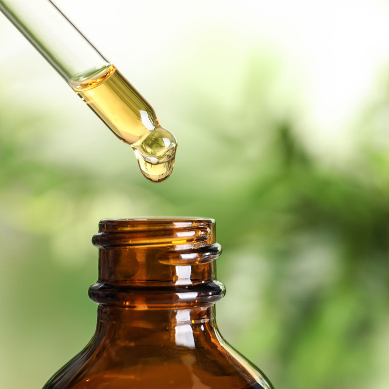 Tea Tree Oil per combattere l'acne